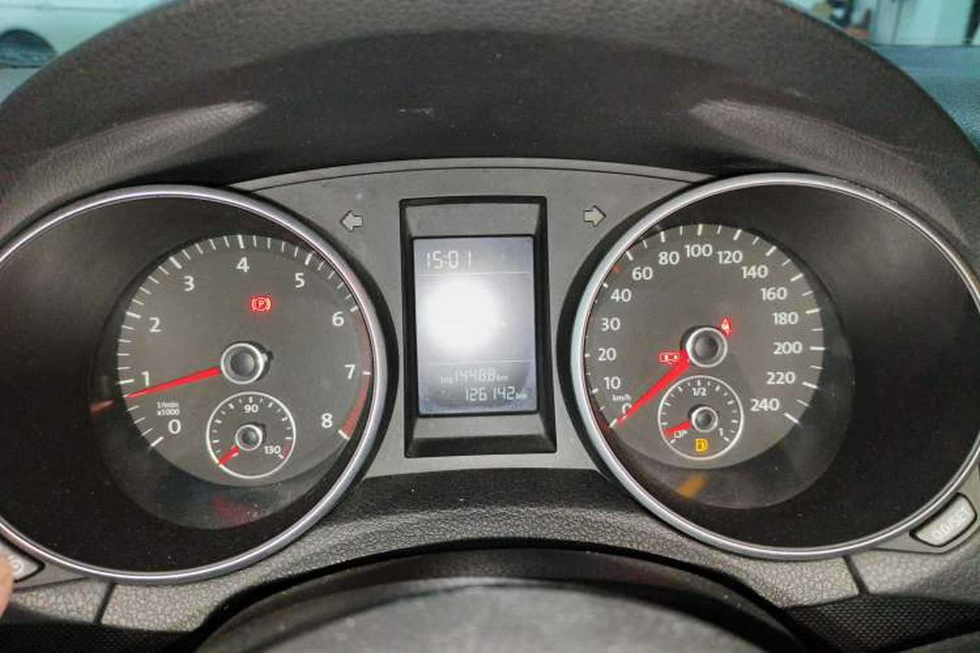 Used Volkswagen Golf 2012 1.4 TSI Manual Comfort Edition Instrument Cluster