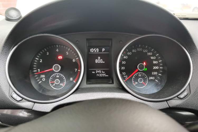 Used Volkswagen Golf 2012 1.4 TSI Automatic Comfort Edition Instrument Cluster