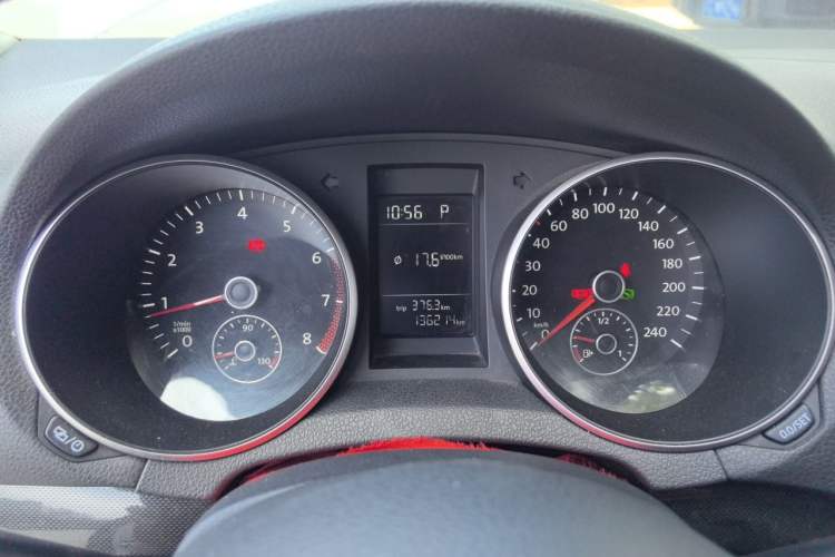 Used Volkswagen Golf 2012 1.6L Automatic Comfort Model Instrument Cluster