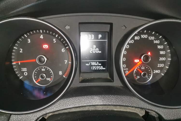 Used Volkswagen Golf 2012 1.6L Automatic Comfort Model Instrument Cluster
