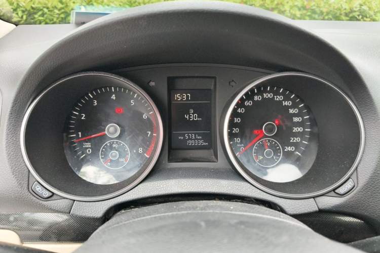 Used Volkswagen Golf 2012 1.4 TSI Manual Comfort Edition Instrument Cluster