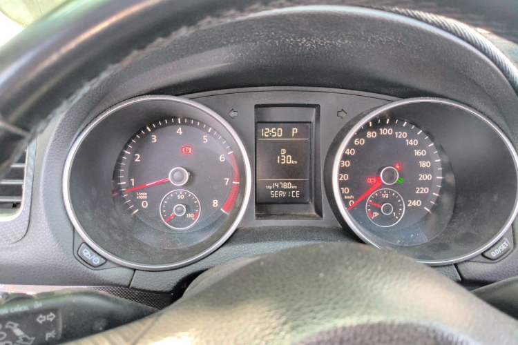 Used Volkswagen Golf 2012 1.4 TSI Automatic Comfort Edition Instrument Cluster