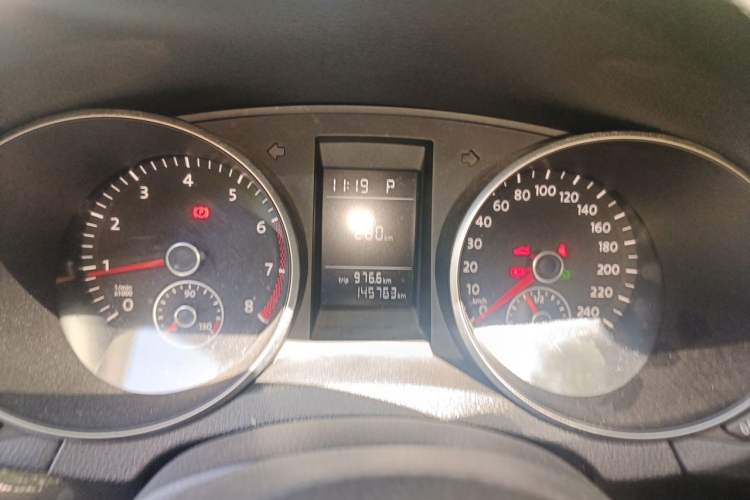 Used Volkswagen Golf 2012 1.6L Automatic Comfort Model Instrument Cluster