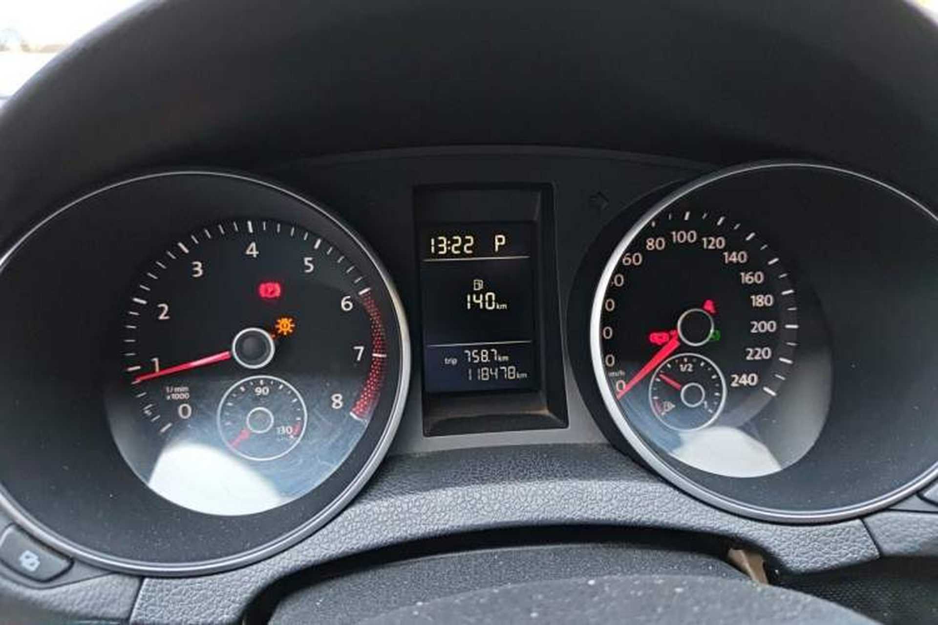 Used Volkswagen Golf 2012 1.6L Automatic Comfort Model Instrument Cluster