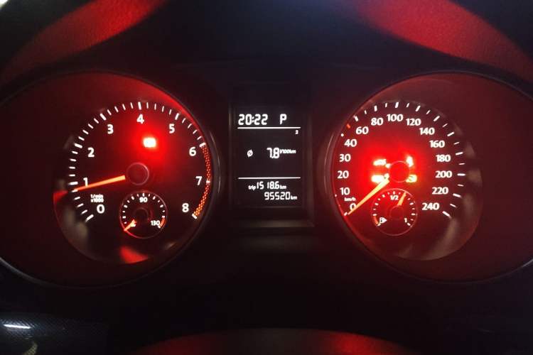 Used Volkswagen Golf 2012 1.6L Automatic Comfort Model Instrument Cluster
