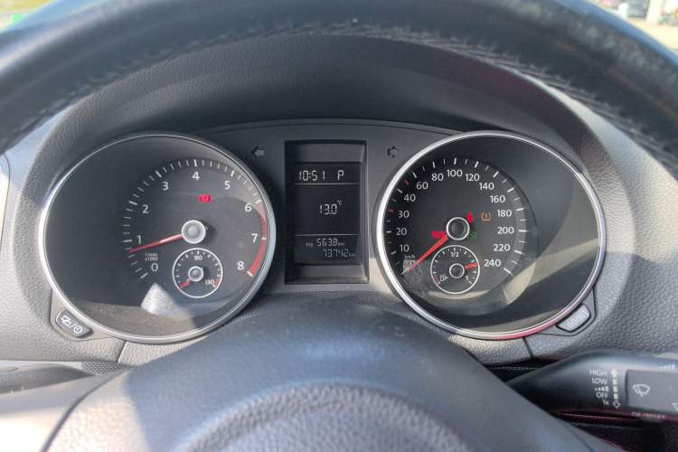 Used Volkswagen Golf 2012 1.4 TSI Automatic Comfort Edition Instrument Cluster