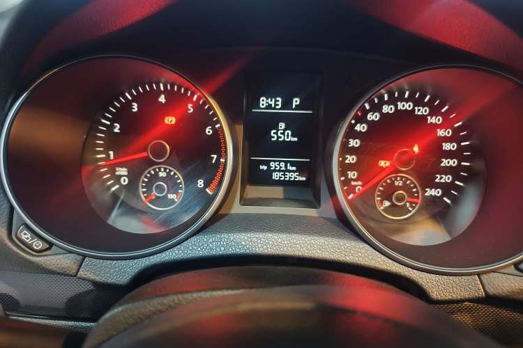 Used Volkswagen Golf 2012 1.4 TSI Automatic Comfort Edition Instrument Cluster
