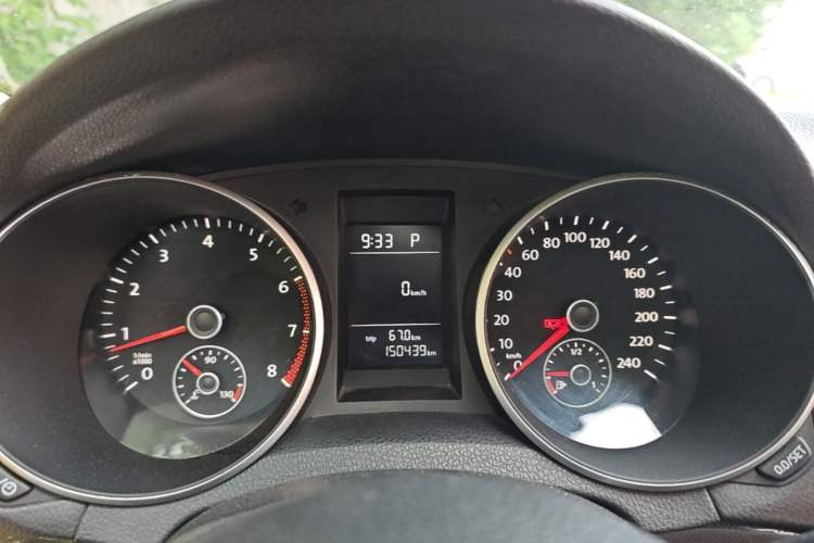 Used Volkswagen Golf 2012 1.4 TSI Automatic Comfort Edition Instrument Cluster
