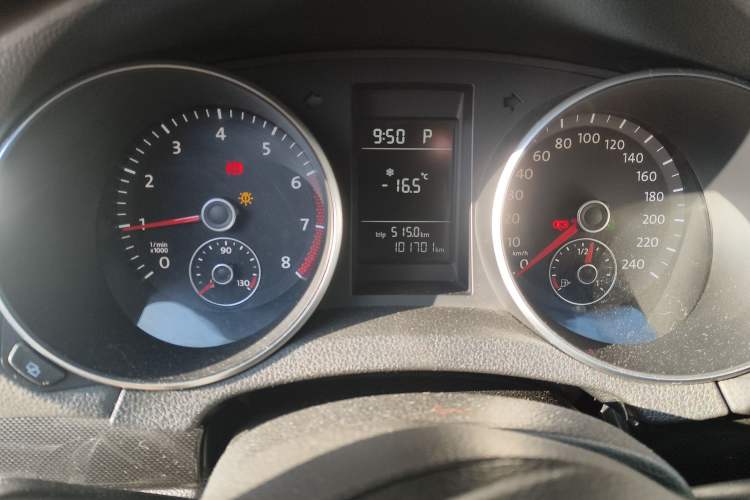 Used Volkswagen Golf 2012 1.4 TSI Automatic Comfort Edition Instrument Cluster