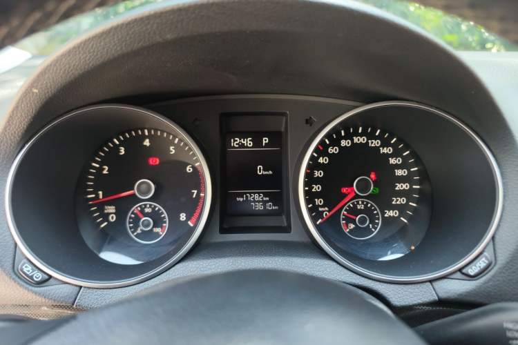 Used Volkswagen Golf 2012 1.6L Automatic Comfort Model Instrument Cluster