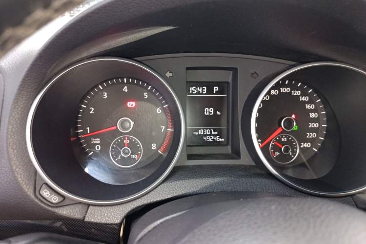 Used Volkswagen Golf 2012 1.4 TSI Automatic Comfort Edition Instrument Cluster