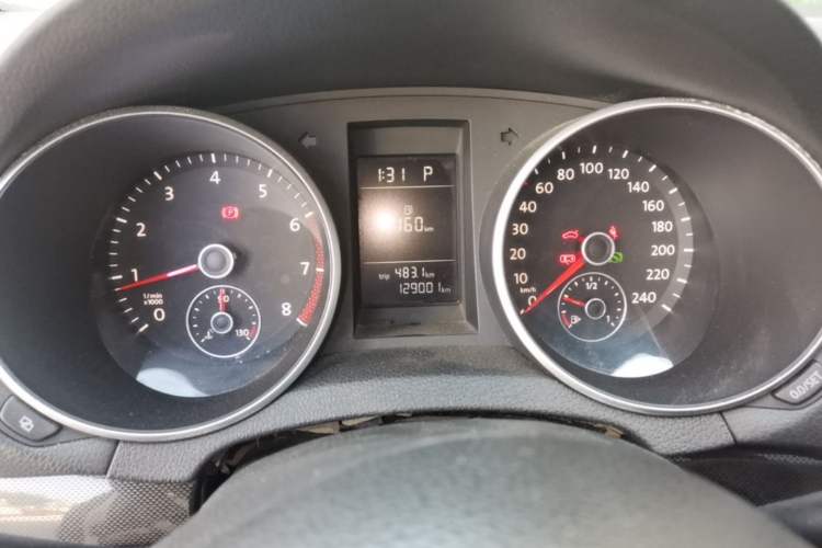 Used Volkswagen Golf 2012 1.4 TSI Automatic Comfort Edition Instrument Cluster
