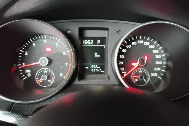 Used Volkswagen Golf 2012 1.6L Automatic Comfort Model Instrument Cluster
