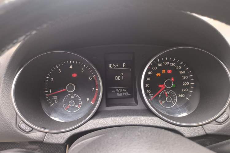 Used Volkswagen Golf 2012 1.4 TSI Automatic Comfort Edition Instrument Cluster