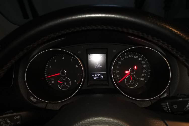 Used Volkswagen Golf 2012 1.6L Automatic Comfort Model Instrument Cluster