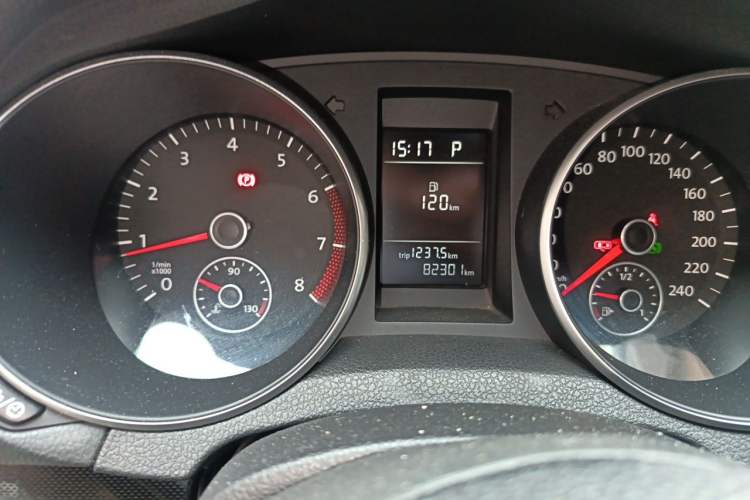 Used Volkswagen Golf 2012 1.6L Automatic Comfort Model Instrument Cluster