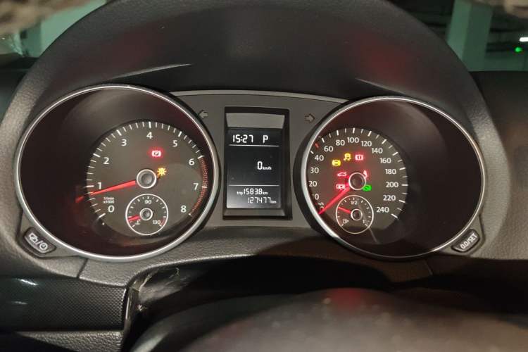 Used Volkswagen Golf 2012 1.4 TSI Automatic Comfort Edition Instrument Cluster