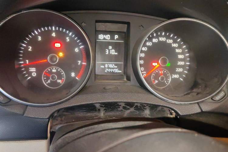 Used Volkswagen Golf 2012 1.6L Automatic Comfort Model Instrument Cluster