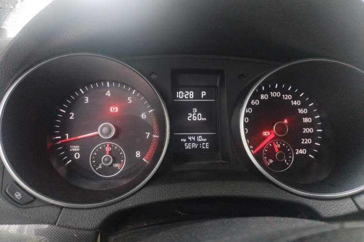 Used Volkswagen Golf 2012 1.6L Automatic Comfort Model Instrument Cluster