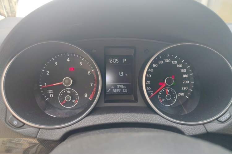 Used Volkswagen Golf 2012 1.6L Automatic Comfort Model Instrument Cluster