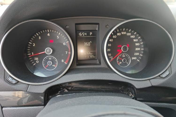 Used Volkswagen Golf 2012 1.6L Automatic Comfort Model Instrument Cluster
