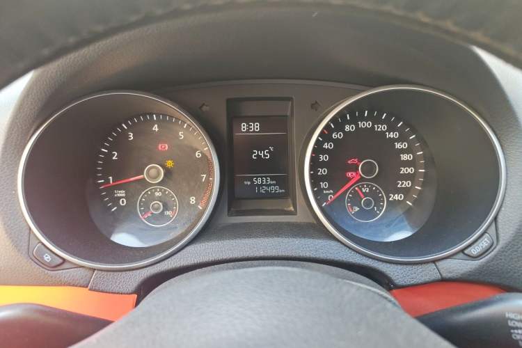Used Volkswagen Golf 2012 1.6 Manual Comfort Edition Instrument Cluster