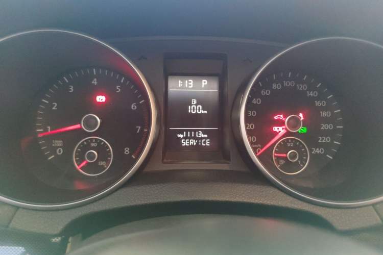 Used Volkswagen Golf 2012 1.6L Automatic Comfort Model Instrument Cluster