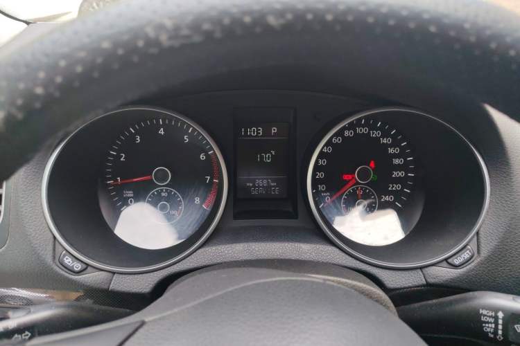 Used Volkswagen Golf 2012 1.6L Automatic Comfort Model Instrument Cluster