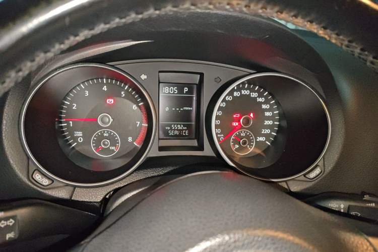 Used Volkswagen Golf 2012 1.4 TSI Automatic Comfort Edition Instrument Cluster