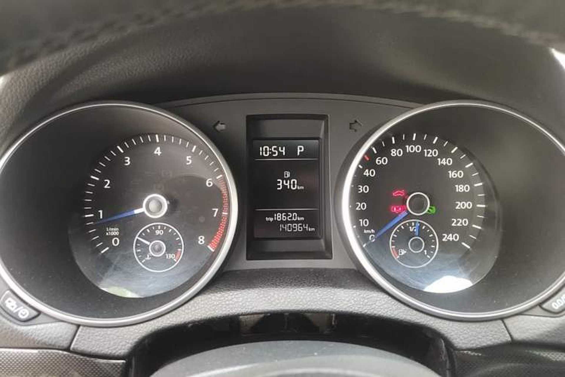 Used Volkswagen Golf 2012 1.4 TSI Automatic Comfort Edition Instrument Cluster