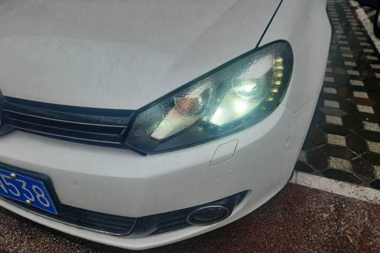 Used Volkswagen Golf 2012 1.4TSI Luxury Convertible Edition Left Front Headlight
