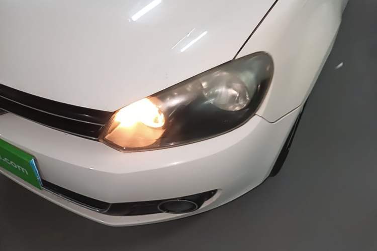 Used Volkswagen Golf 2012 1.4 TSI Automatic Comfort Edition Left Front Headlight