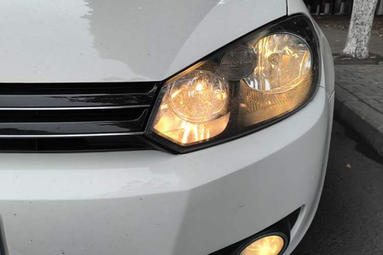 Used Volkswagen Golf 2012 1.4 TSI Automatic Comfort Edition Left Front Headlight