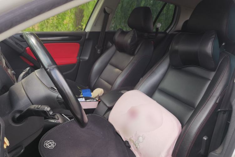 Used Volkswagen Golf 2012 1.4 TSI Automatic Comfort Edition Left Front Seat