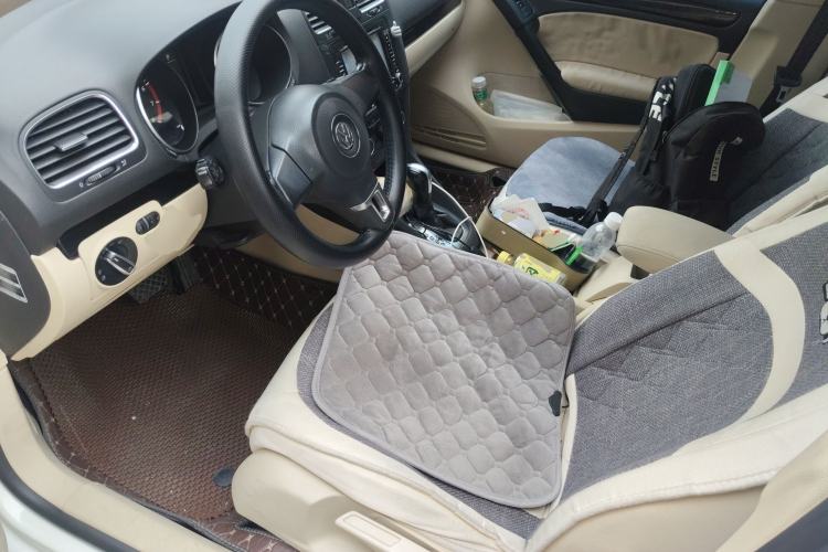 Used Volkswagen Golf 2012 1.6L Automatic Comfort Model Left Front Seat