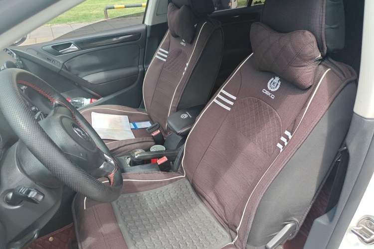 Used Volkswagen Golf 2012 1.6L Automatic Comfort Model Left Front Seat