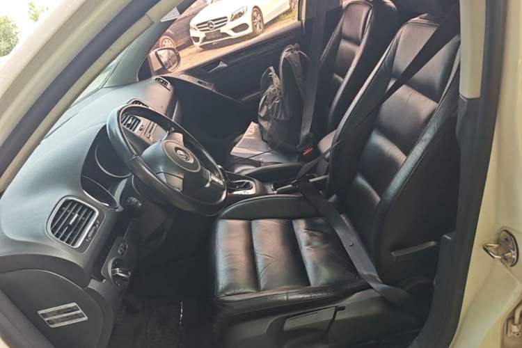 Used Volkswagen Golf 2012 1.4 TSI Automatic Comfort Edition Left Front Seat
