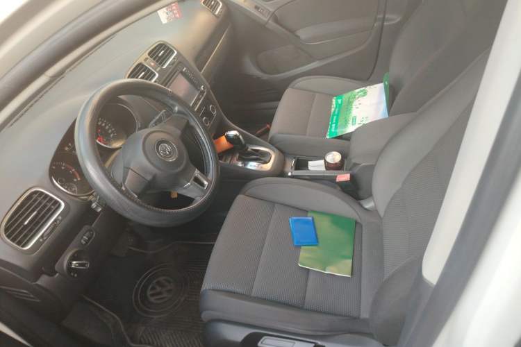 Used Volkswagen Golf 2012 1.4 TSI Automatic Comfort Edition Left Front Seat