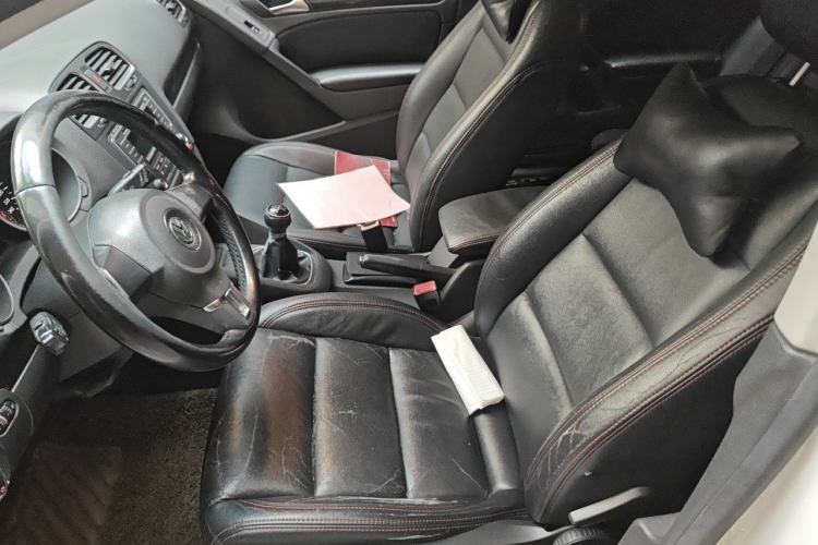 Used Volkswagen Golf 2012 1.6 Manual Comfort Edition Left Front Seat