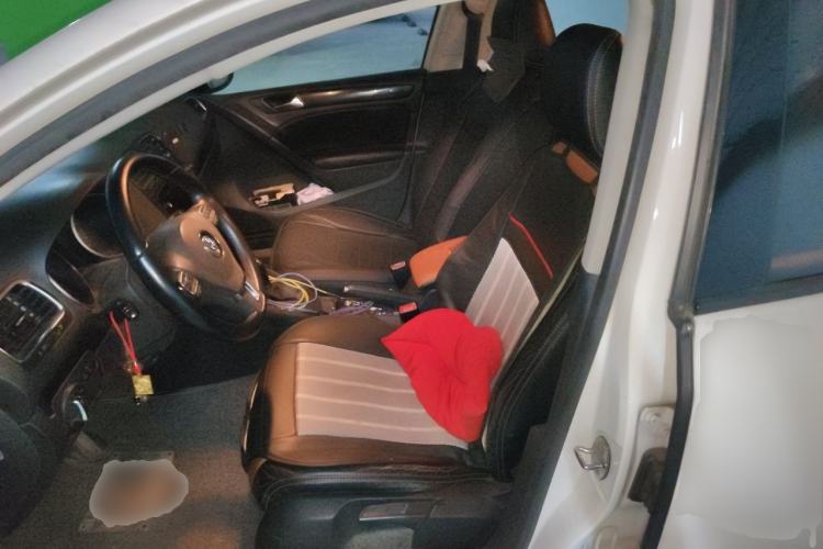 Used Volkswagen Golf 2012 1.6L Automatic Comfort Model Left Front Seat