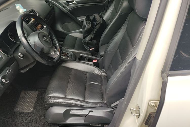 Used Volkswagen Golf 2012 1.4 TSI Automatic Comfort Edition Left Front Seat