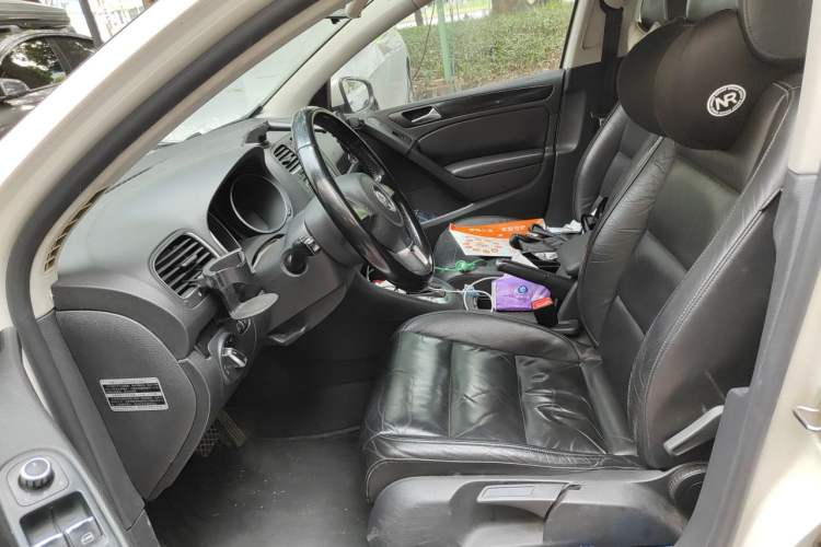Used Volkswagen Golf 2012 1.4 TSI Automatic Comfort Edition Left Front Seat