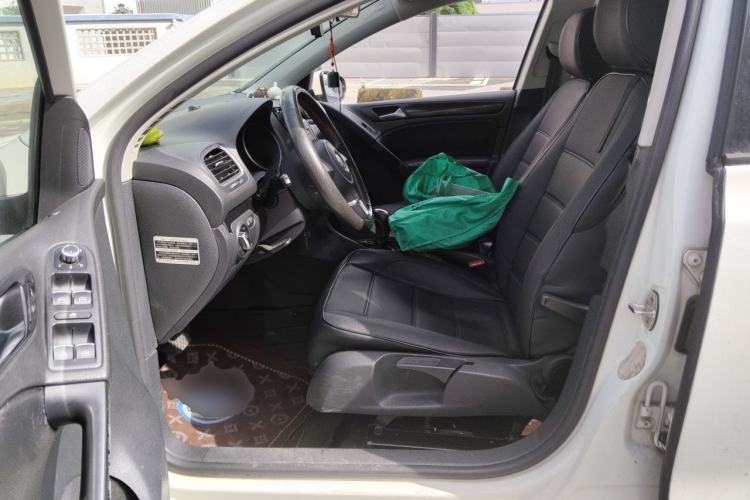 Used Volkswagen Golf 2012 1.4 TSI Automatic Comfort Edition Left Front Seat