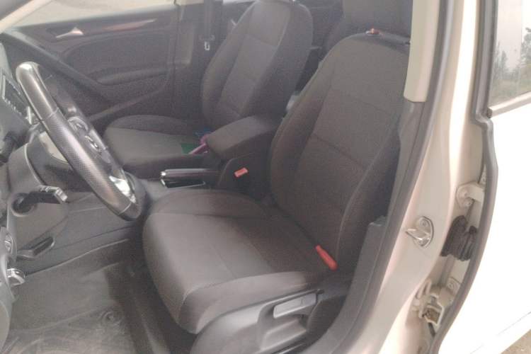 Used Volkswagen Golf 2012 1.6L Automatic Comfort Model Left Front Seat