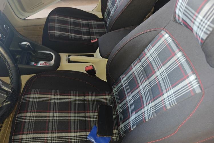 Used Volkswagen Golf 2012 1.6L Automatic Comfort Model Left Front Seat
