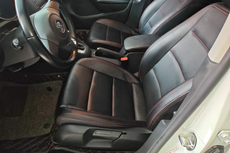 Used Volkswagen Golf 2012 1.6L Automatic Comfort Model Left Front Seat