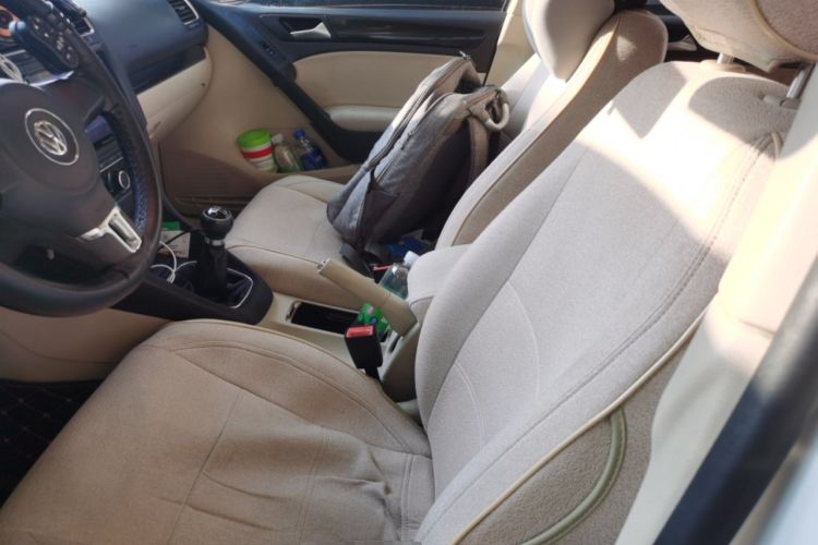 Used Volkswagen Golf 2012 1.6 Manual Comfort Edition Left Front Seat