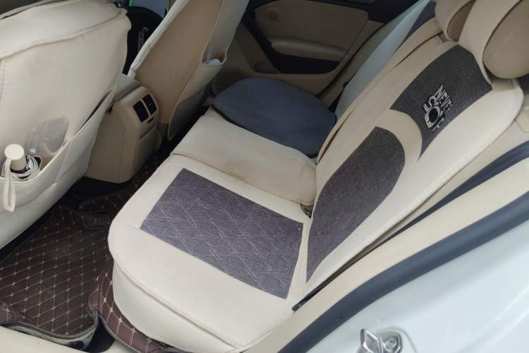 Used Volkswagen Golf 2012 1.6L Automatic Comfort Model Left Rear Seat