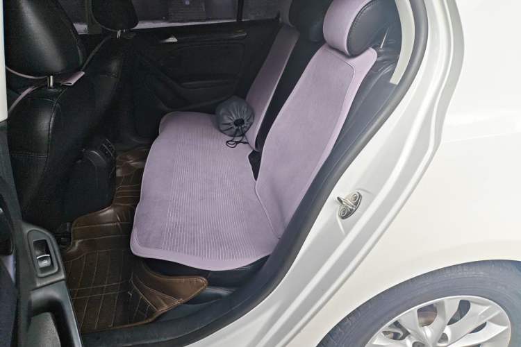 Used Volkswagen Golf 2012 1.4 TSI Automatic Comfort Edition Left Rear Seat
