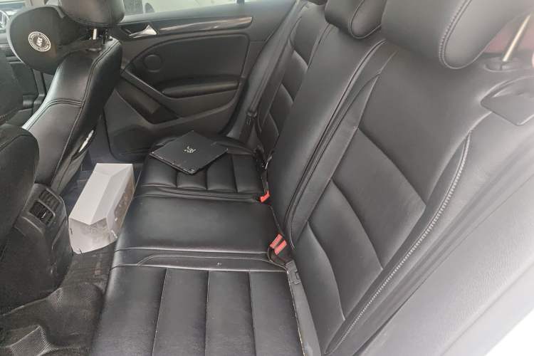 Used Volkswagen Golf 2012 1.4 TSI Automatic Comfort Edition Left Rear Seat